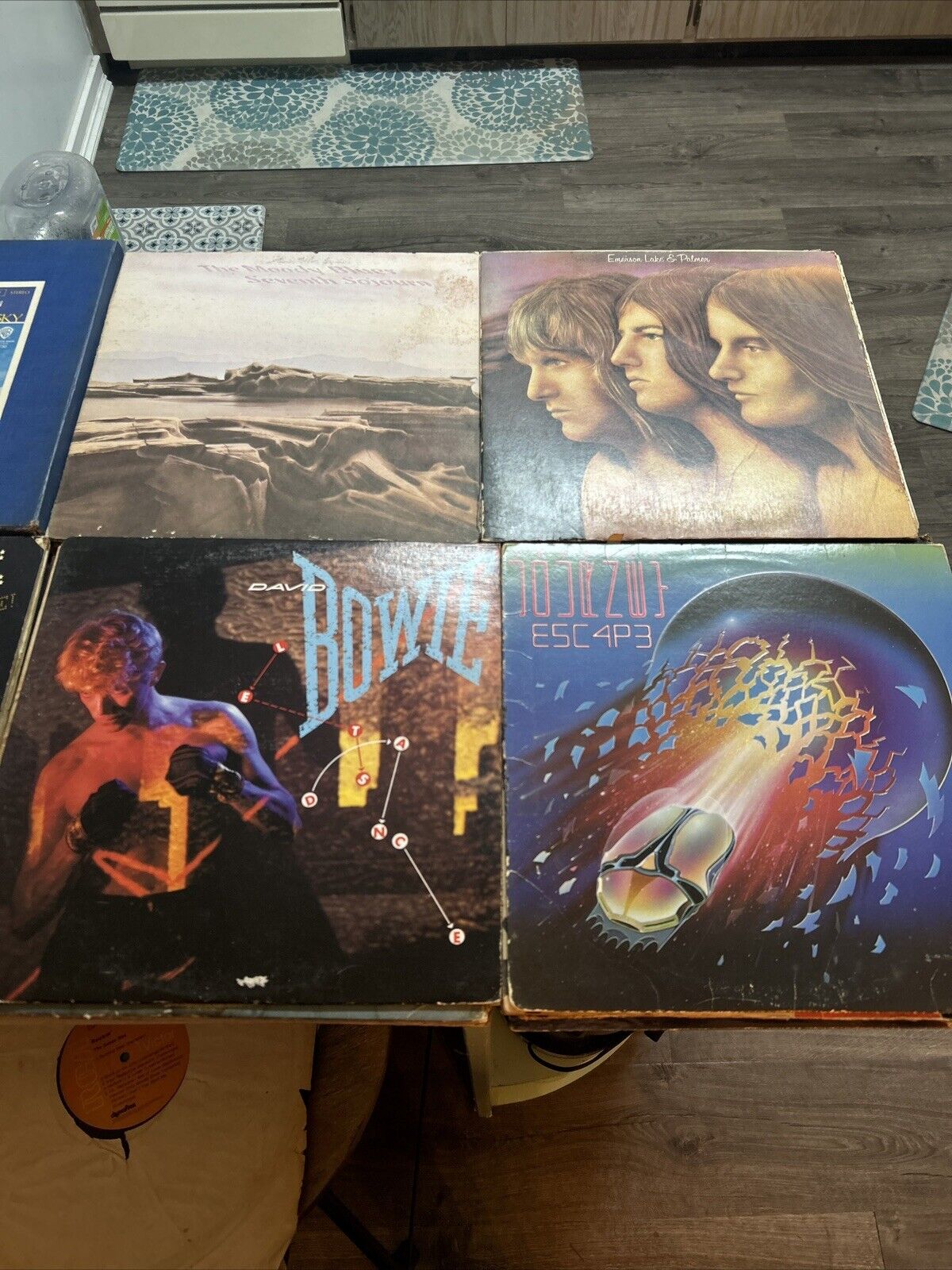 72 Vintage Records Lot. Most In Worn Condition. There Are A Few In Excellent