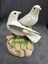 Turtle Doves Music Box Porcelain Vintage 
