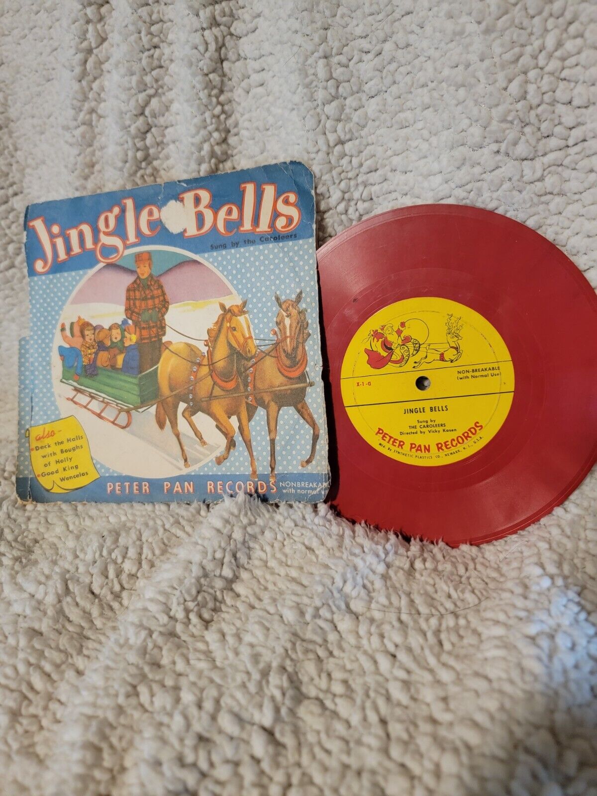 THE CAROLEERS-JINGLE BELLS PETER PAN RECORDS 1954 RED VINYL