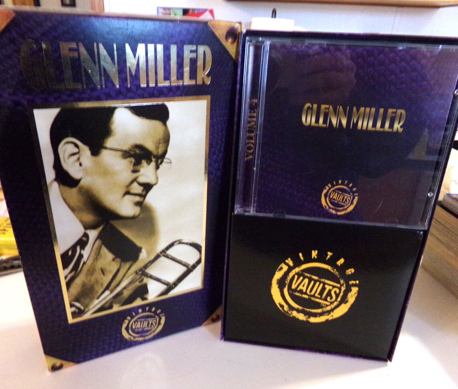 New 2004 Glenn Miller Vintage Vaults 4 CD Box Set 7-79836-36742-6