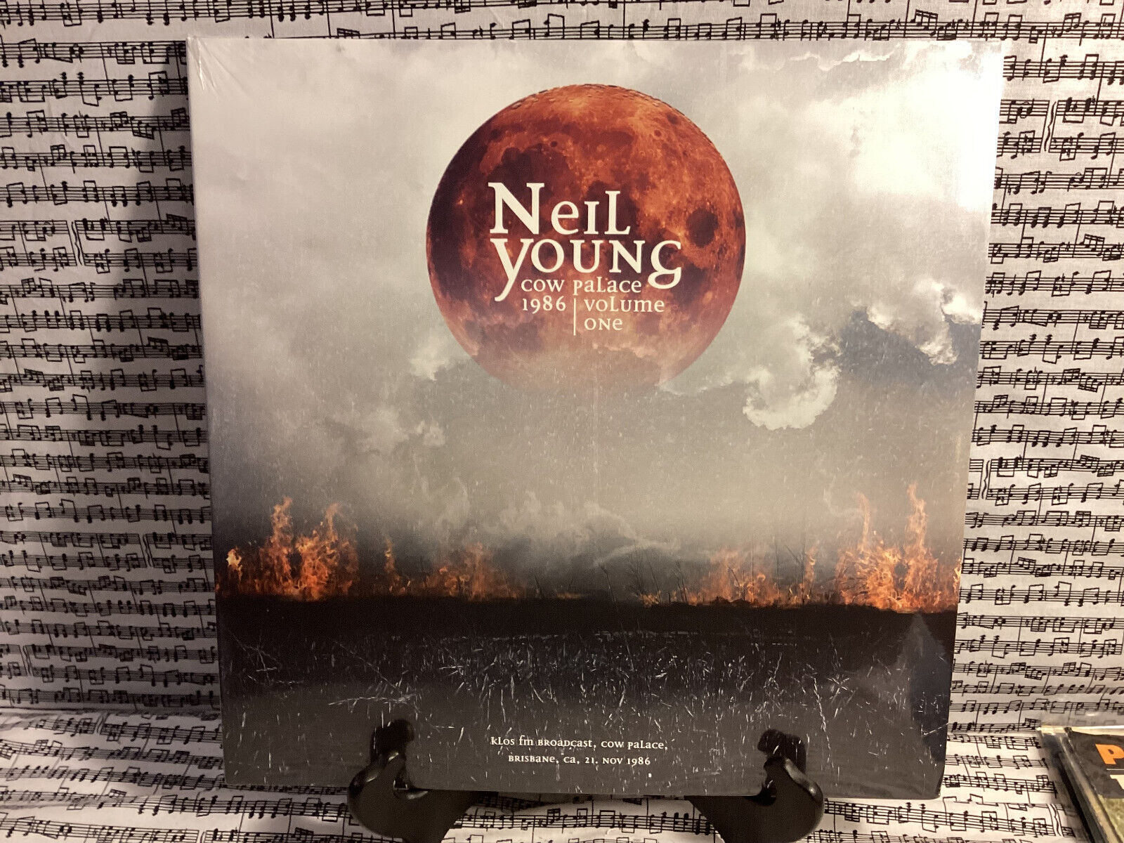 NEIL YOUNG-COW PALACE 1986 -klos fm broadcast volume one Mint Sealed 2 disc set