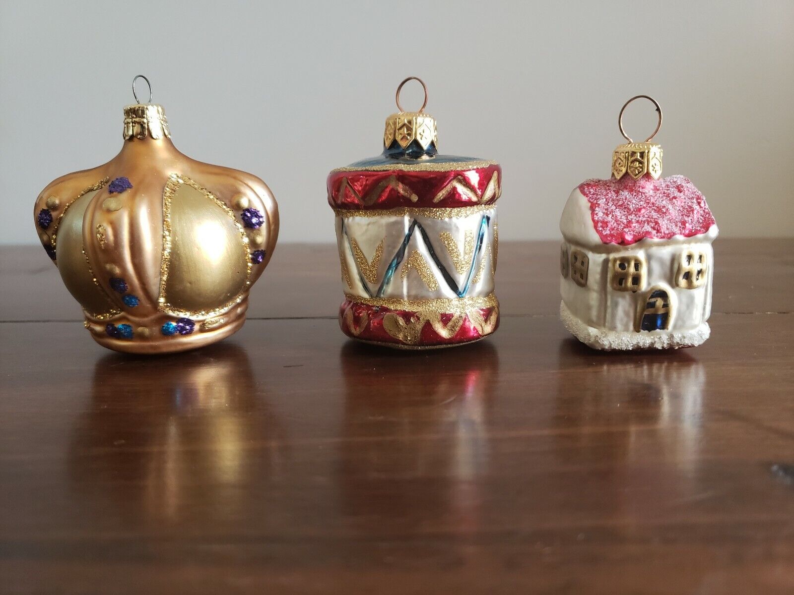 VINTAGE MINT IN BOX Set of 3 Glass Christmas Ornaments Drum Crown Poland Europe