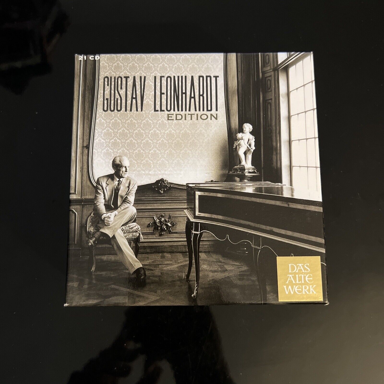 CD-BOX Gustav Leonhardt Gustav Leonhardt Edition HARDCOVER BOX + BOOKLET