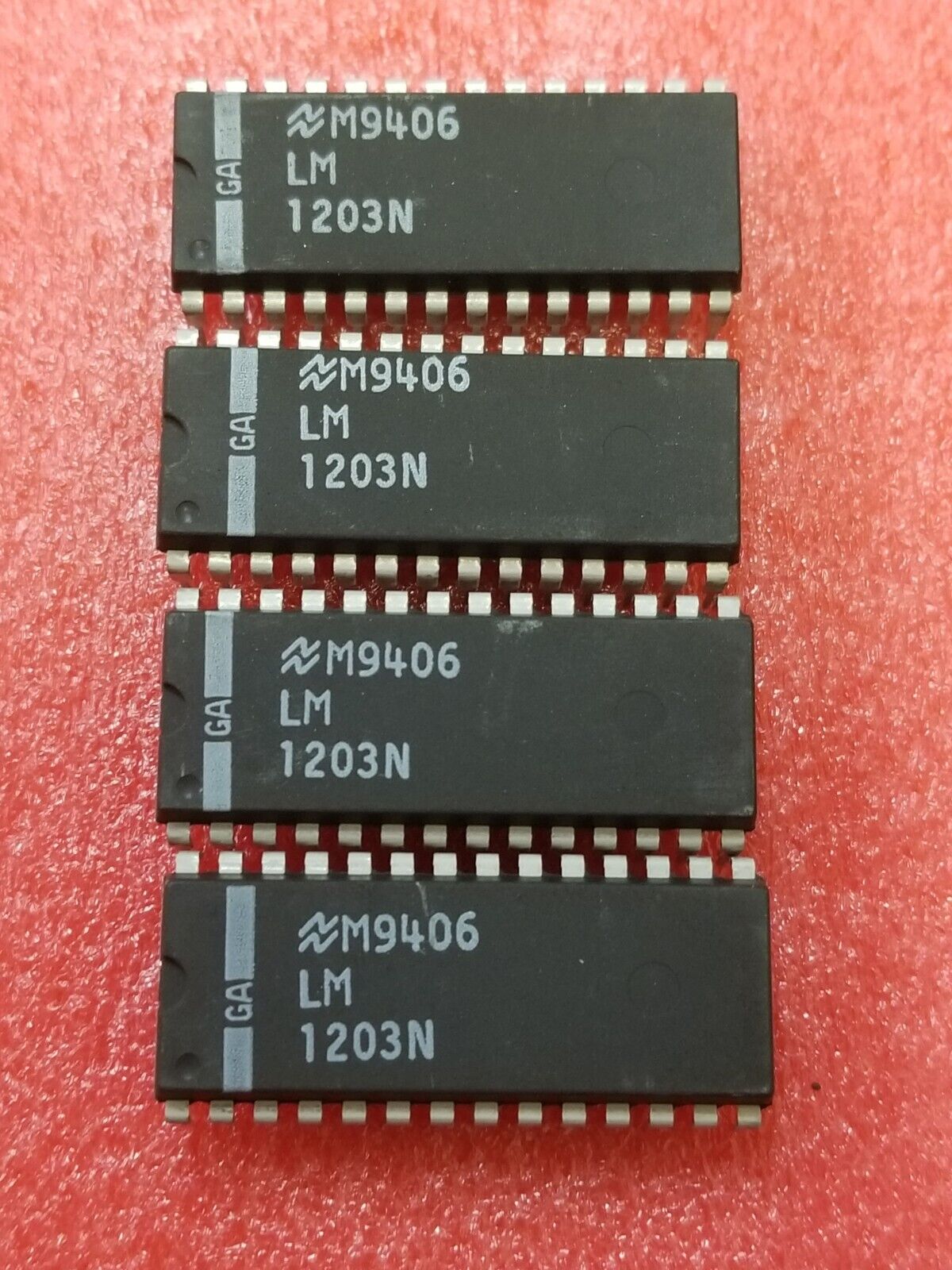 4PCS Pieces LM1203N DIP-28 IC National Semiconductor NS Video Amplifier Chip