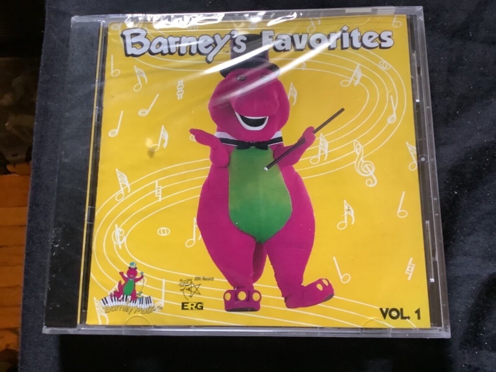 barney sealed cd- barney\'s favorites vol. 1 1990\'s sealed see pics