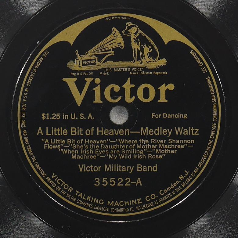 VICTOR MILITARY BAND A Little Bit Of Heaven / Molly Dear VICTOR 35522  78rpm