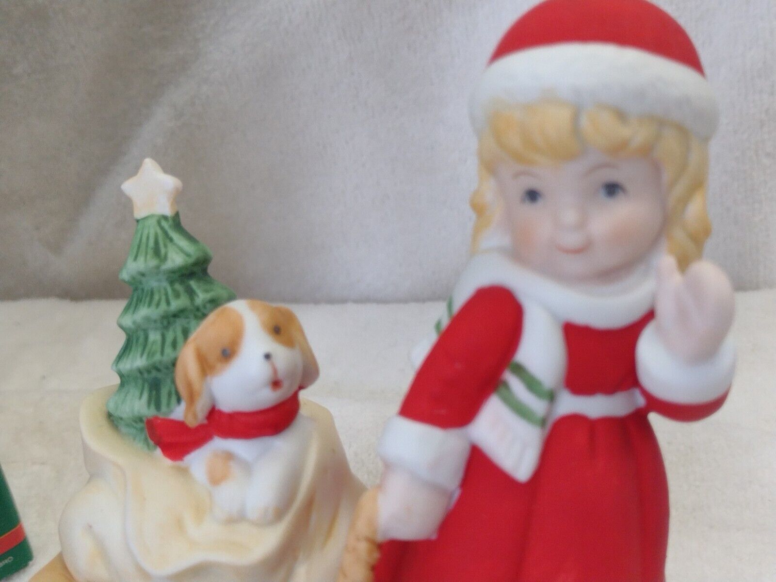 Vintage Porcelain Music Box Girl & Puppy  Tis The Season Christmas Wind Up   