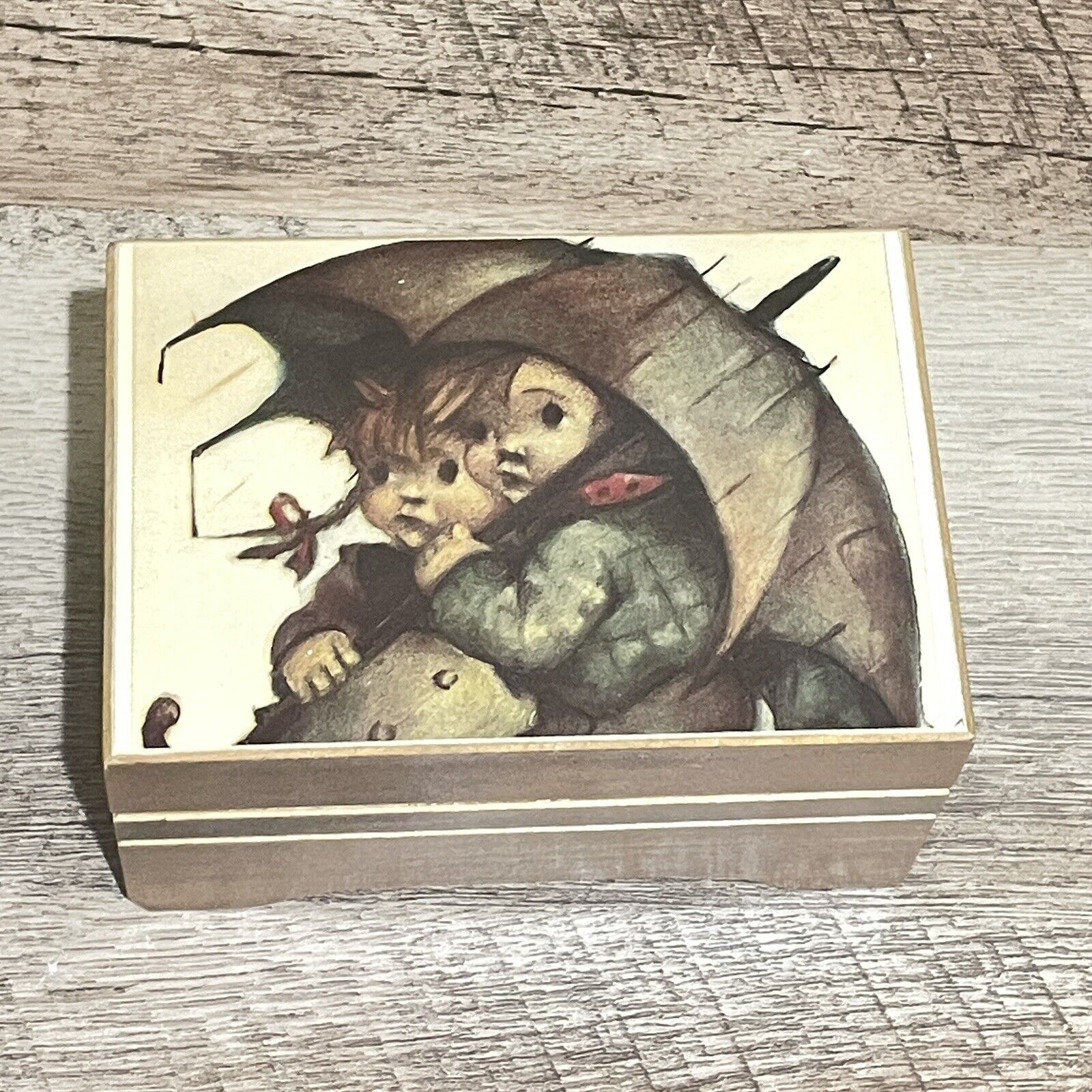 Vintage Reuge Swiss Wooden Music Box 2 Toddlers Under The Rain Holding Umbrella