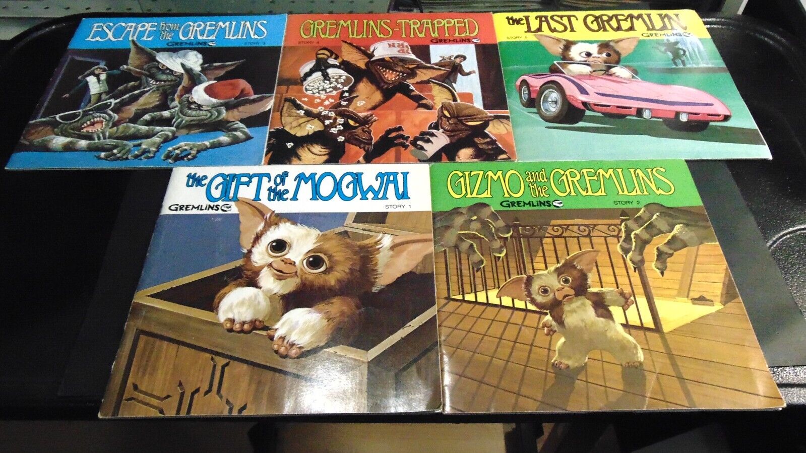 Vintage Gremlins Vinyl Records Story Book Set of 5 READ Retro 45\'s 33 RPM 7\