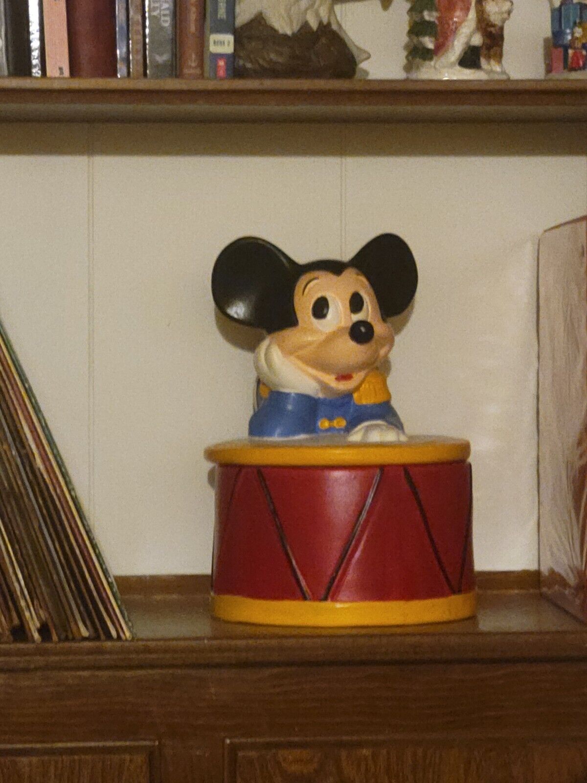 Vintage Mickey Mouse Cookie Jar Drum Walt Disney Productions 864