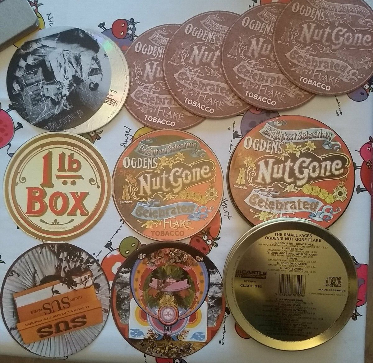 Small Faces Ogdens\' Nut Gone Flake -tobacco tin metal ltd beer mats 