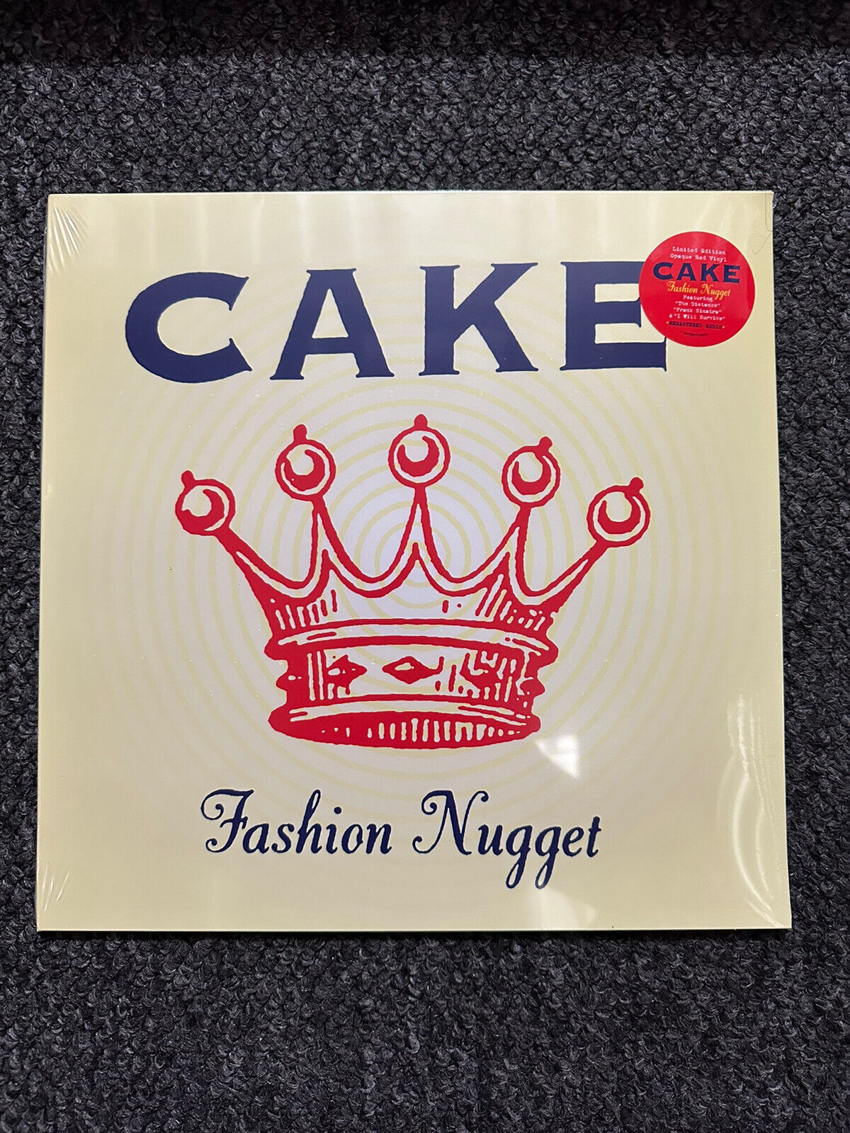 Cake Fashion Nugget Opaque Red Vinyl