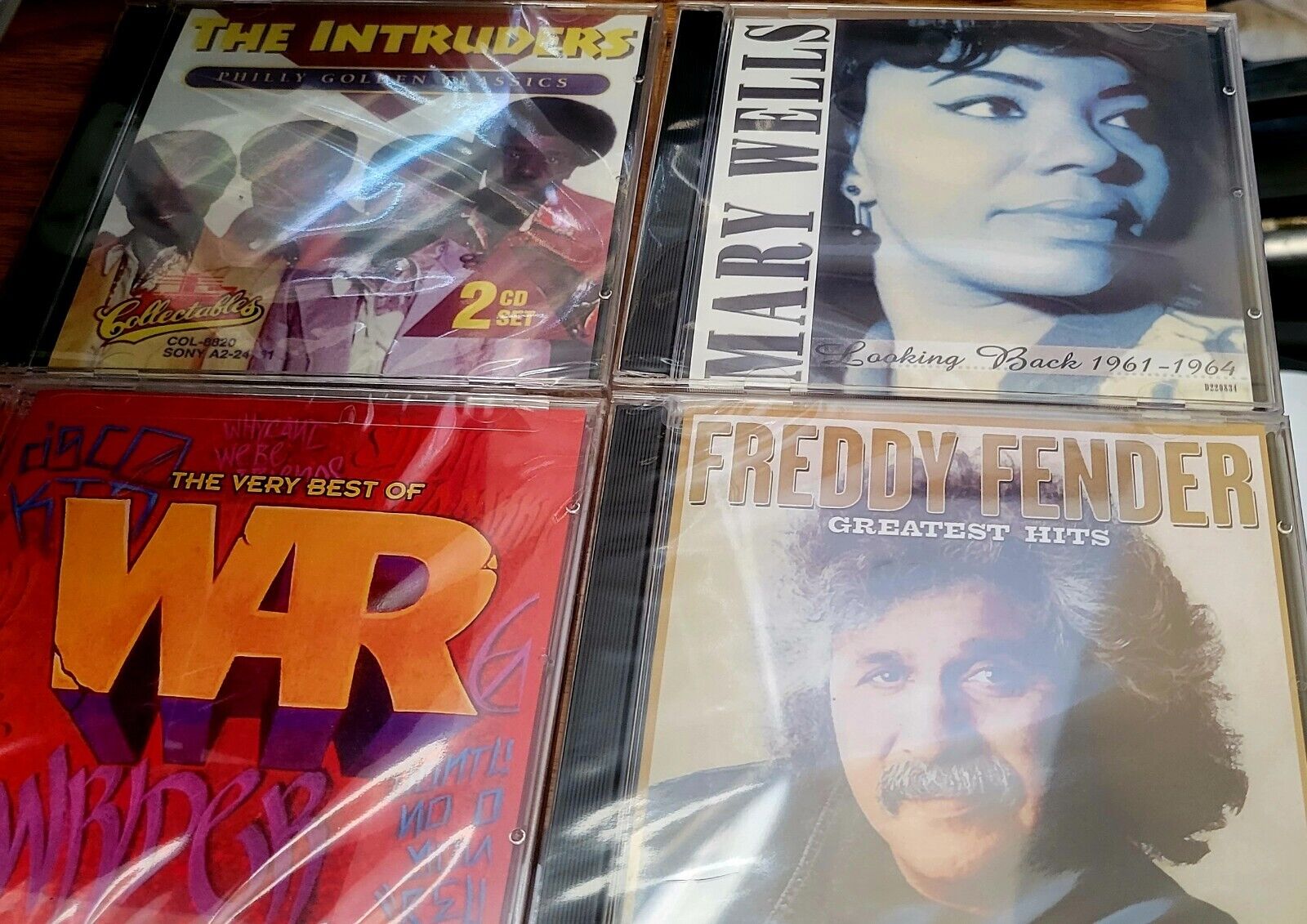 Oldie Cds Are 2 Discs, WAR, Freddy Fender, Mary Wells, Intruders Wholesale price