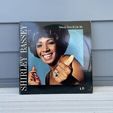 Shirley Bassey - Nobody Does It Like Me - Vinyl LP Record - 1974 picture