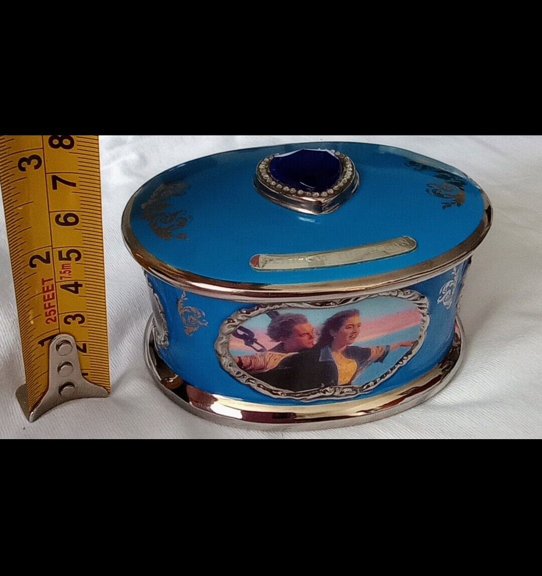 Titanic Heirloom Heart Of The Ocean Porcelain Music Box Vintage 90\'s #O2955