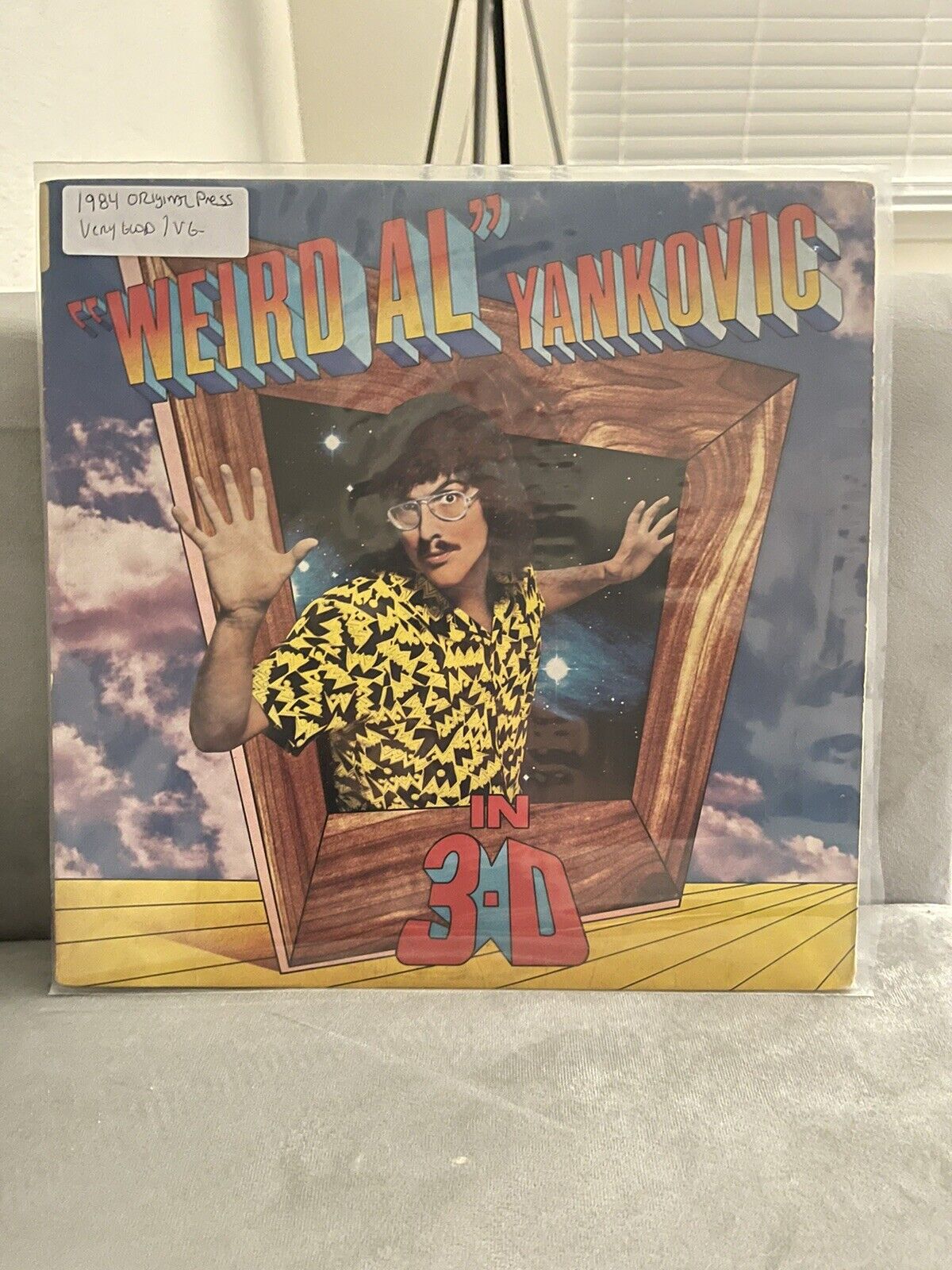 WEIRD ALL RECORD IN 3D