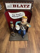 Vintage 1950s Blatz beer keg man banjo player I’m From Milwaukee figure statue picture