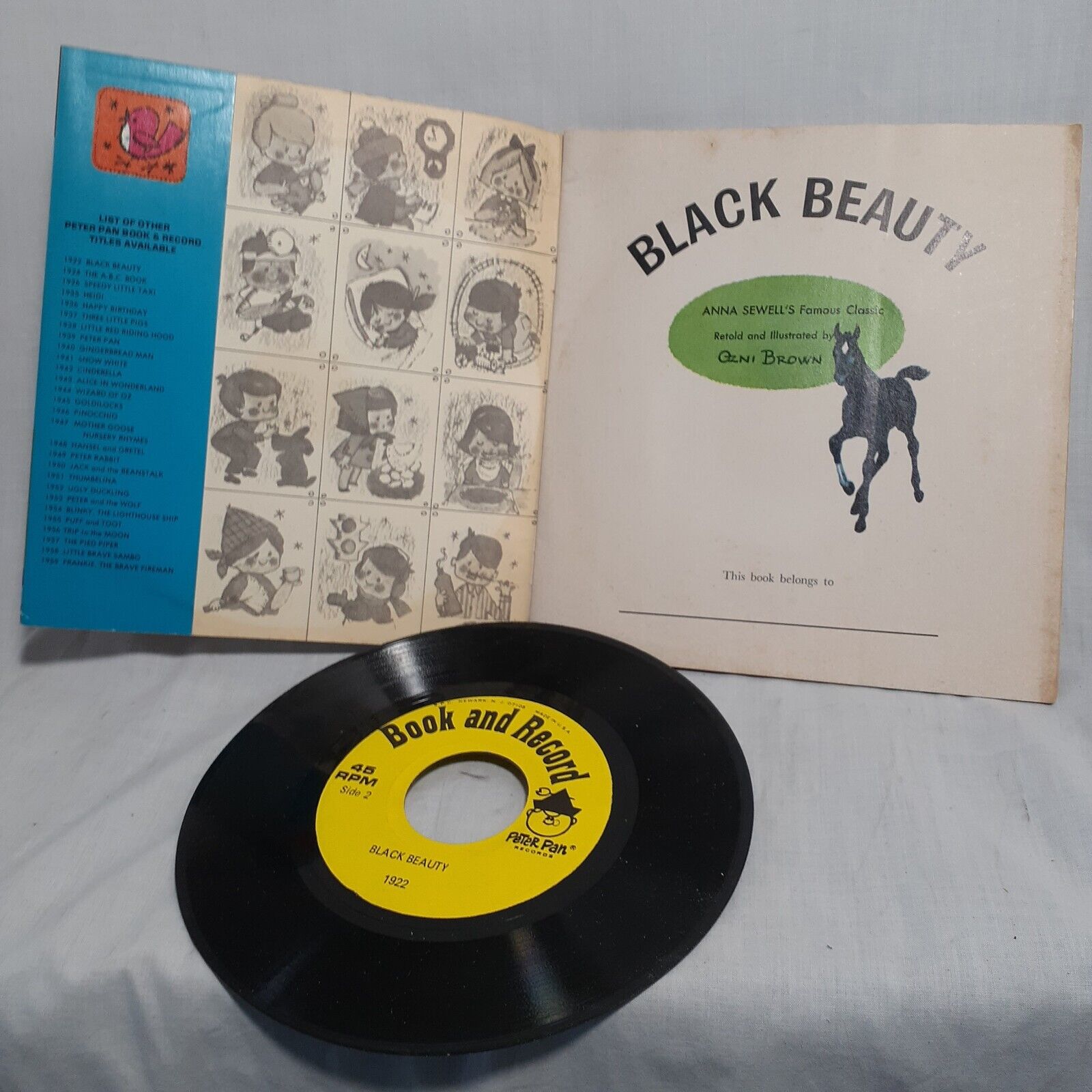 Vintage Black Beauty Book and Record # 1922 Peter Pan Records 45 RPM