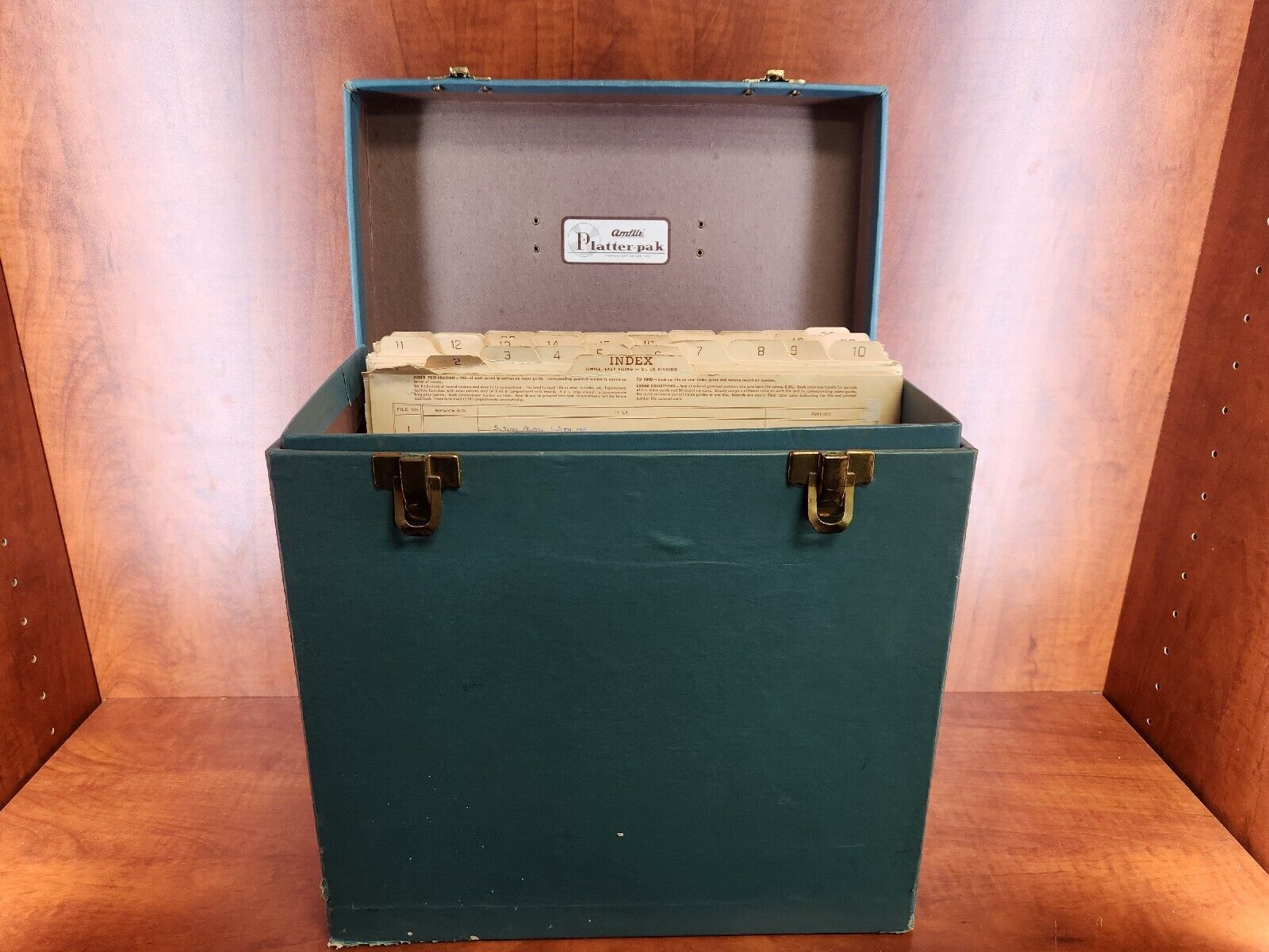 Vintage Blue AMFILE Platter Pak Record Storage Case Index 