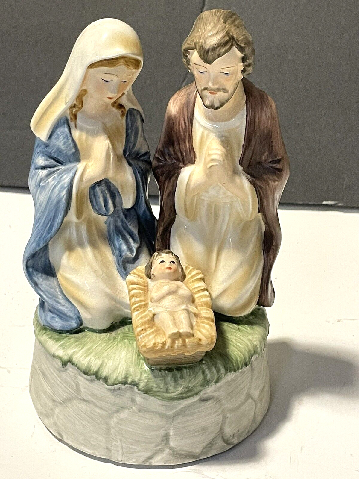 Vintage Berman & Anderson HOLY FAMILY NATIVITY AVE MARIA music box Working