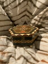 VINTAGE MARQUETRY ART INLAYED WOOD MUSIC TRINKET JEWELRY BOX REUGE SWISS picture