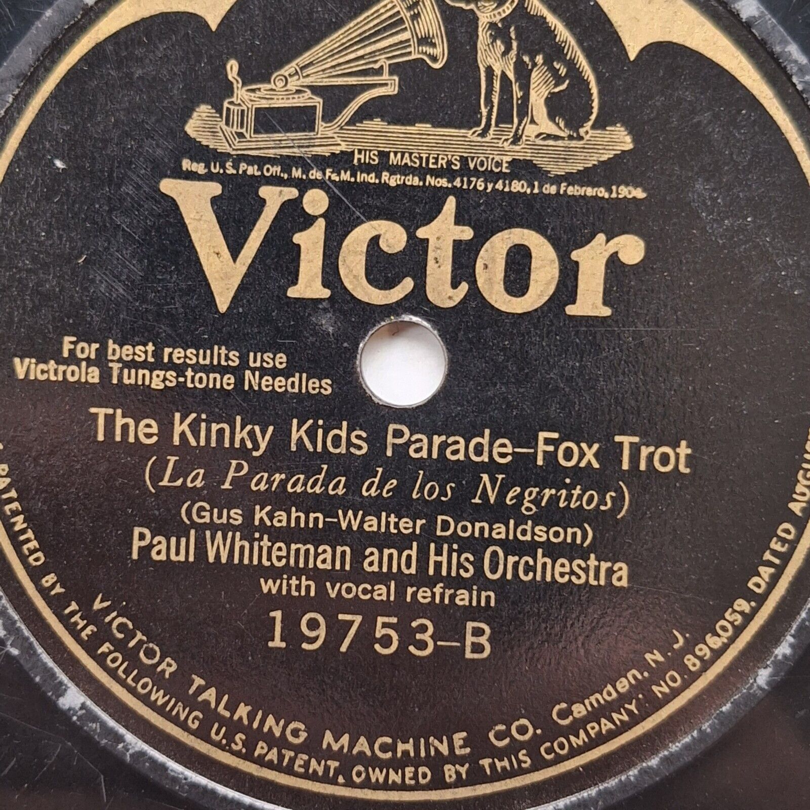 Paul Whiteman The Kinky Kids Parade/I Miss My Swiss Victor 19753 78RPM 1925