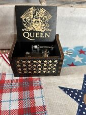 QUEEN - Music Box We Are The Champions picture