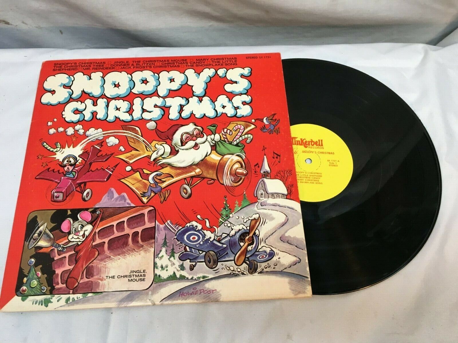 Vintage “Snoopy's Christmas” Record SX1731, Jingle The Christmas Mouse VG+