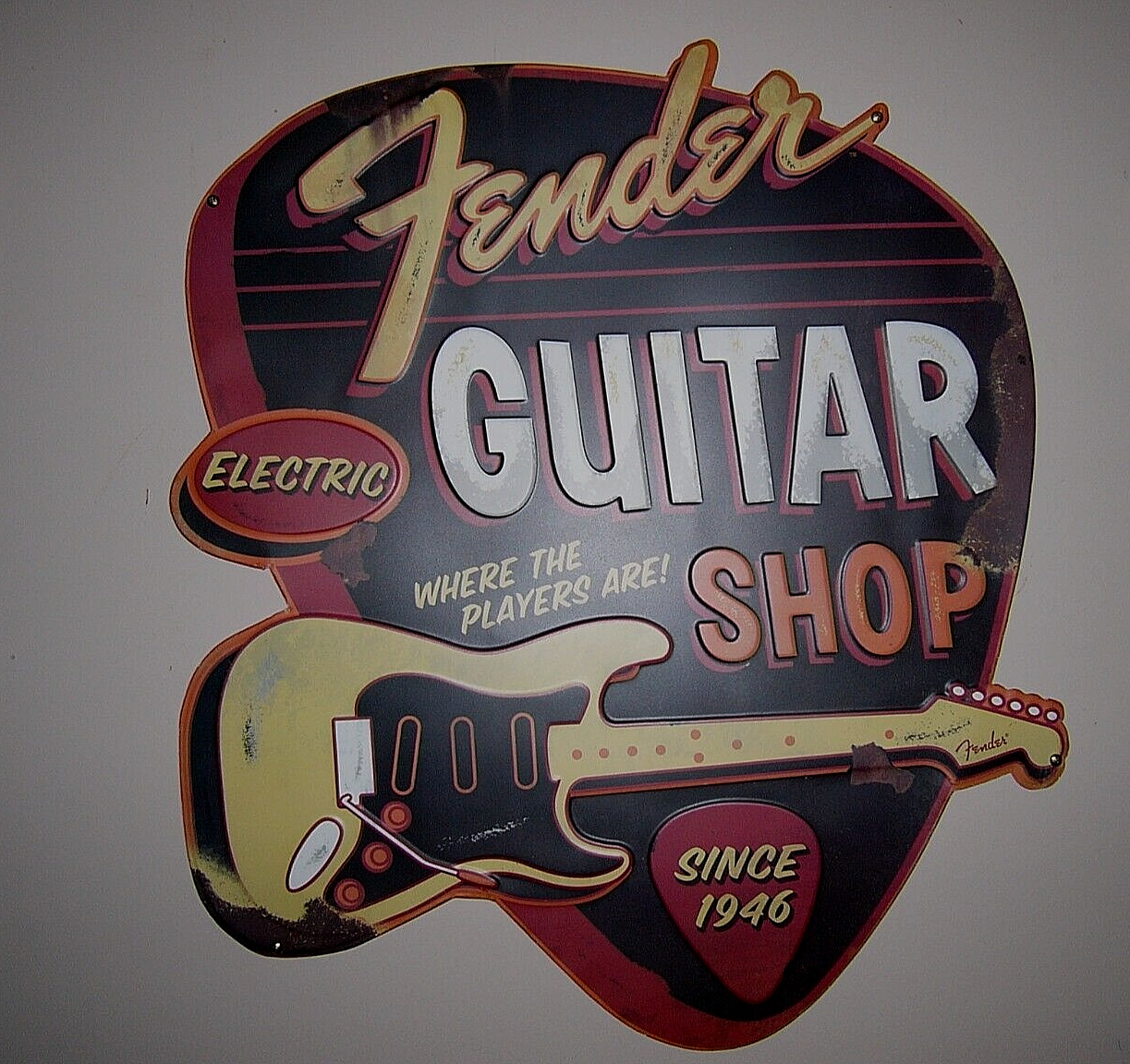 Fender Guitar Shop Electric LARGE Vintage Look Sign Metal Embossed licensed