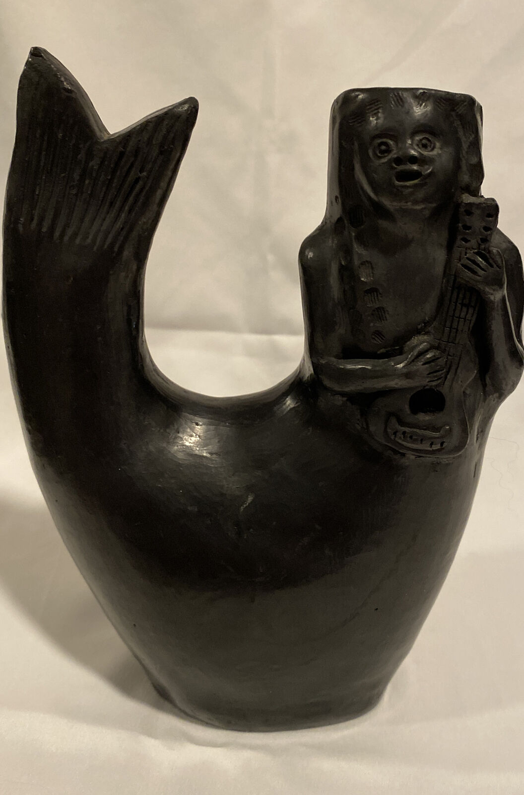 Oaxaca Barro Negro Black Folk Art Pottery Singing Mermaid With Guitar Vase