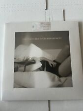 TAYLOR SWIFT “THE TORTURED POETS DEPT. HAND SIGNED PHOTO, 2 X VINYL LP, SEALED picture