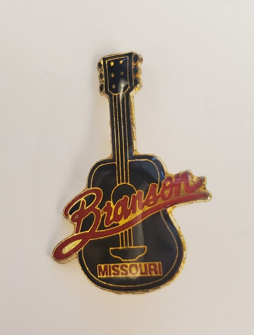 BRANSON Missouri Guitar Shaped Collectible Souvenir Lapel Hat Pin Pinchback