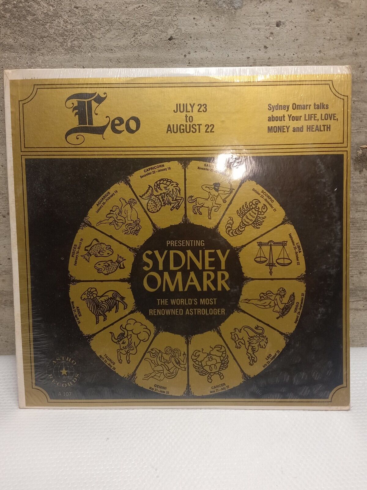 Vintage Sydney Omarr Leo Astrologer  12\