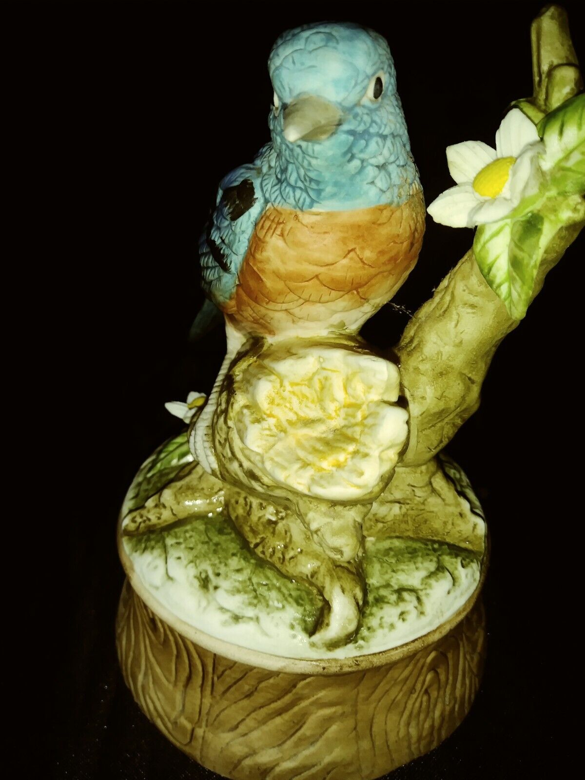 vintage Brinn\'s porcelain blue bird on a branch music box - Sound of Music song