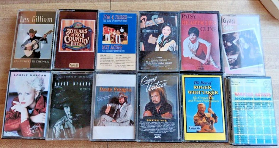 Vintage Cassettes -  Huge Lot of 66 Country and Bluegrass tapes      C001