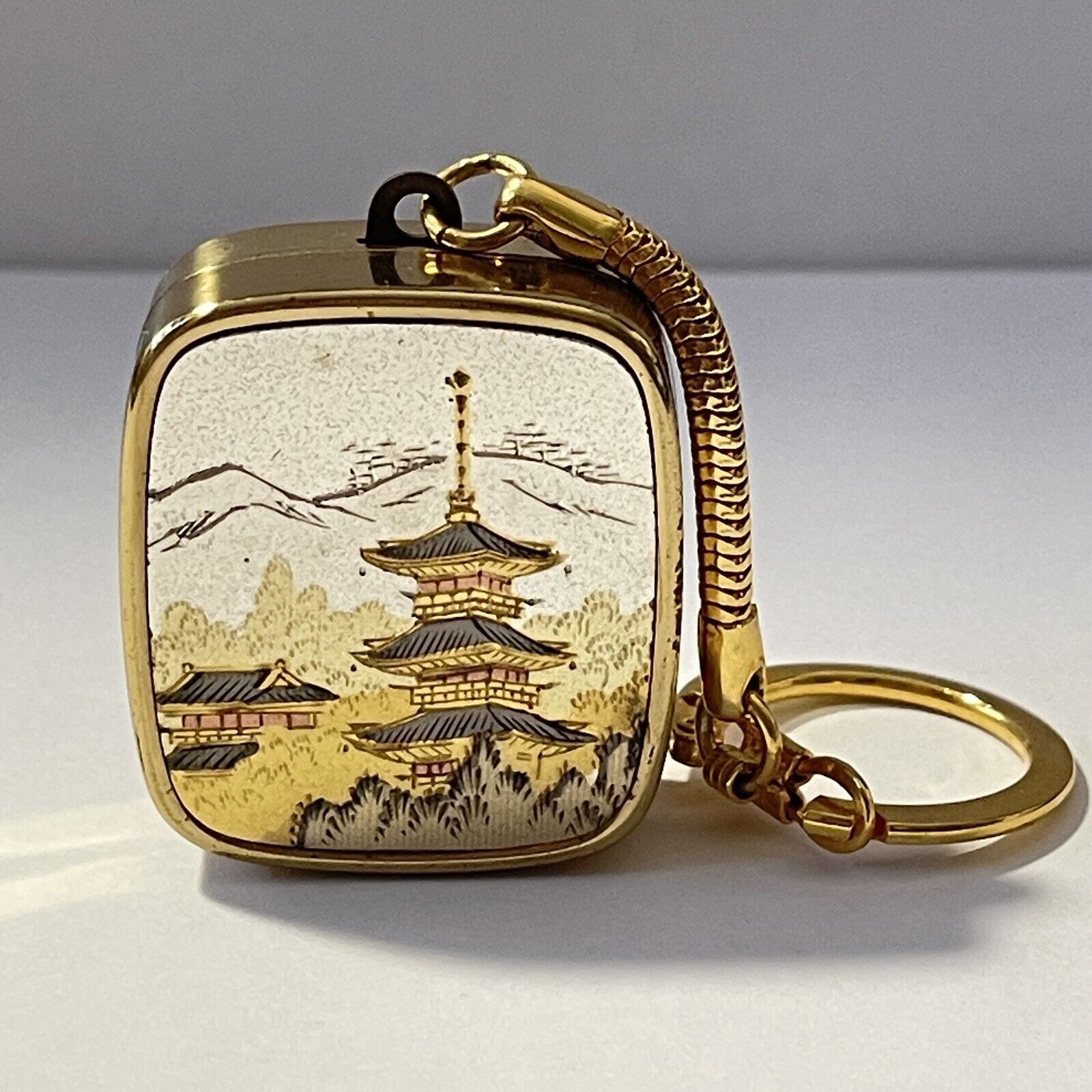 Vintage Sankyo Music Box Etched Keychain Gold Mt Fuji Trees Wind Up Works