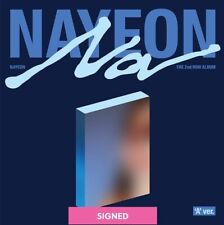 SIGNED TWICE NAYEON 2nd Mini Album 'Na' A Ver. Blue PREORDER (CONFIRMED ORDER) picture