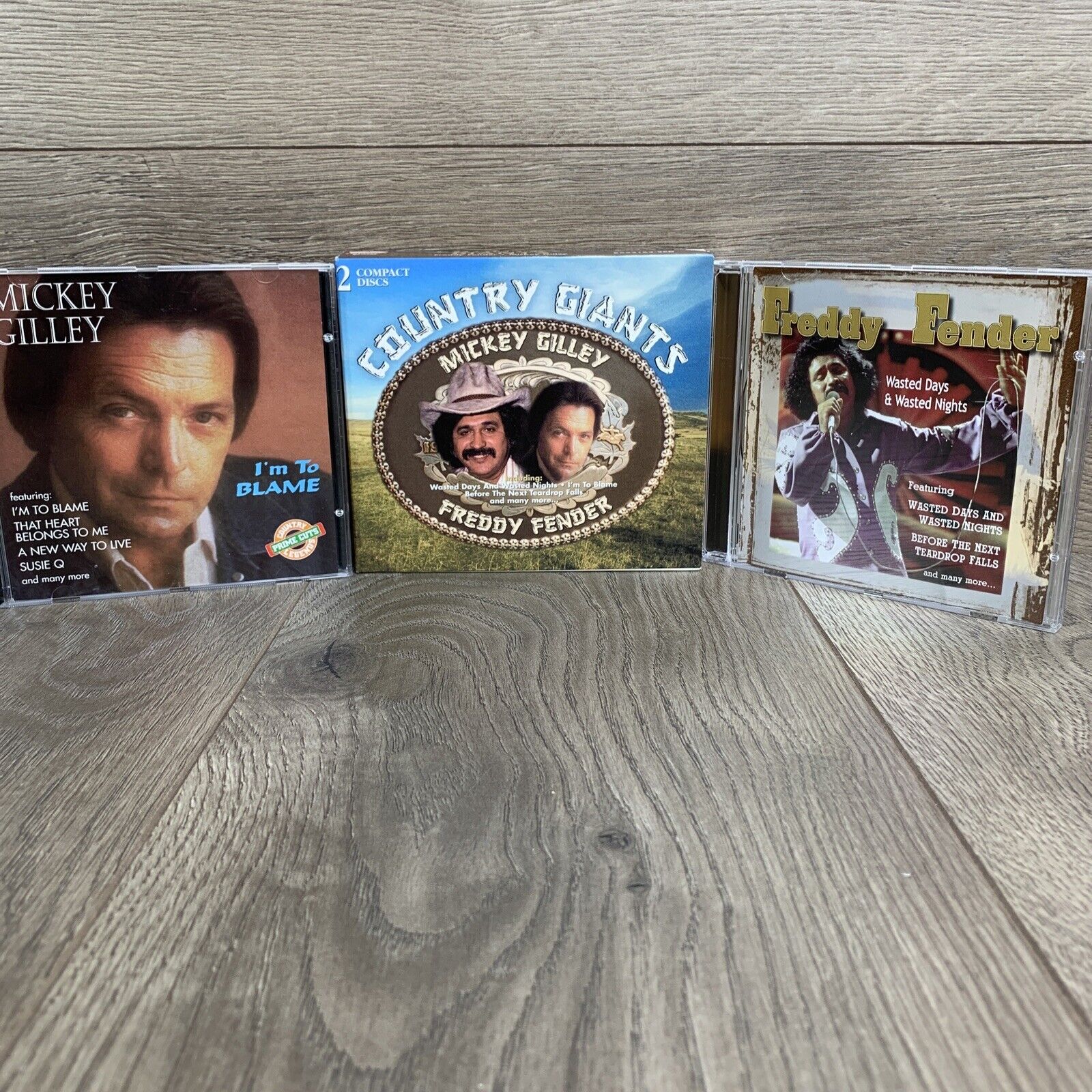 Country Giants - Mickey Gilley Freddy Fender Country 2 Discs CD Music Box Set