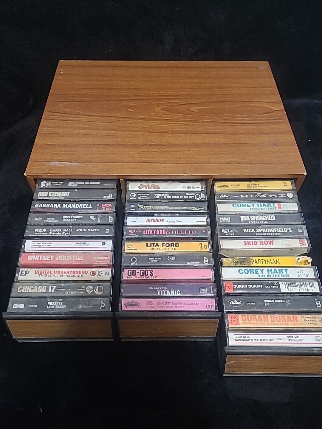 Vintage Cassete  Wooden Hard Case With 32 Tape Lot Rock Metal & More Don Dokken 