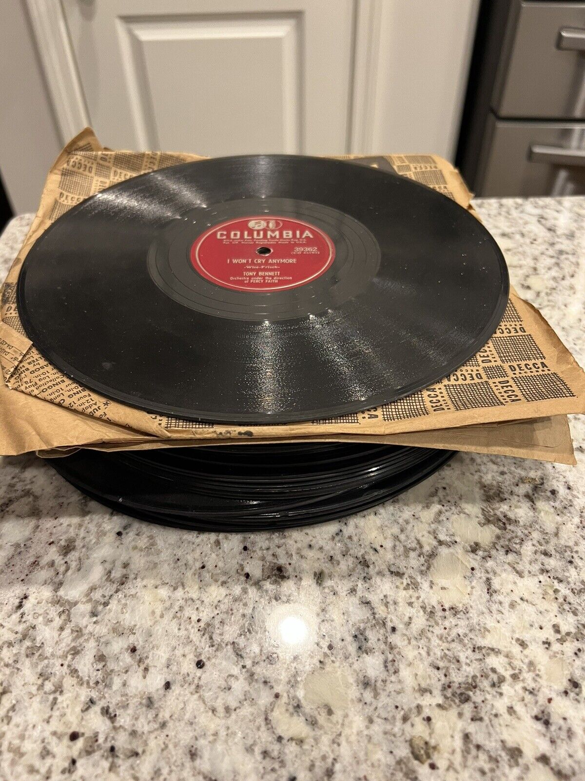 26 vintage 78 rpm records