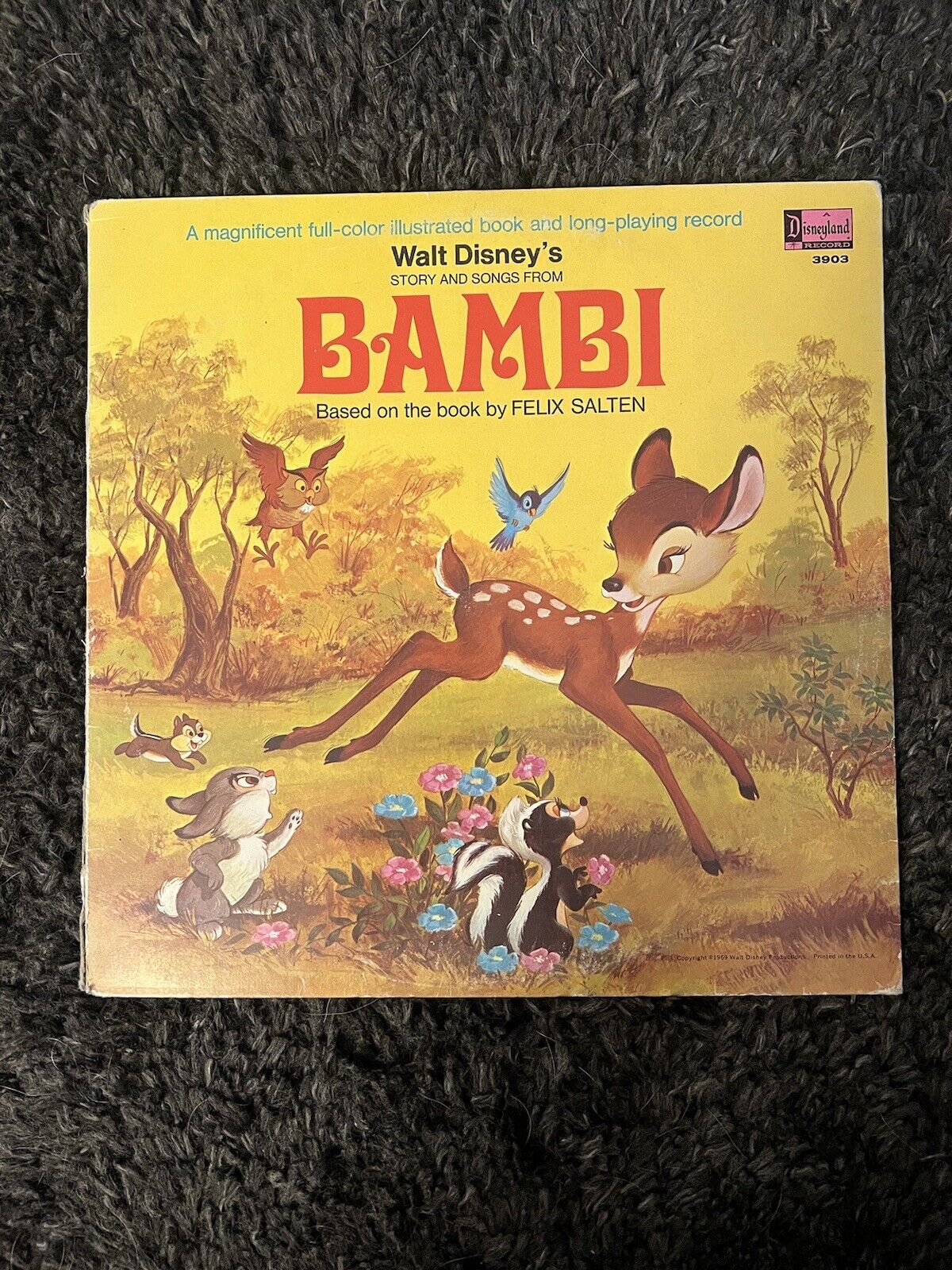 1969 WALT DISNEY BAMBI Vintage Vinyl LP Record and 11 Page Book Animation