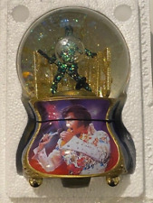 V.RARE: Elvis Porcelain  Glitter Globe SINGS BURNING LOVE *EX* Bradford Exchange picture