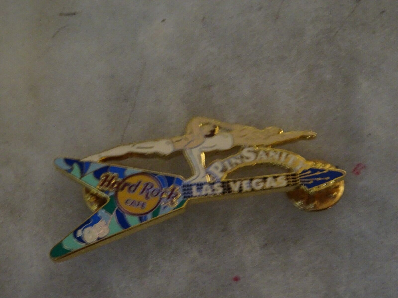 Hard Rock Cafe pin Las Vegas Pinsanity 1 Acrobats Balancers flying V Guitar 2005