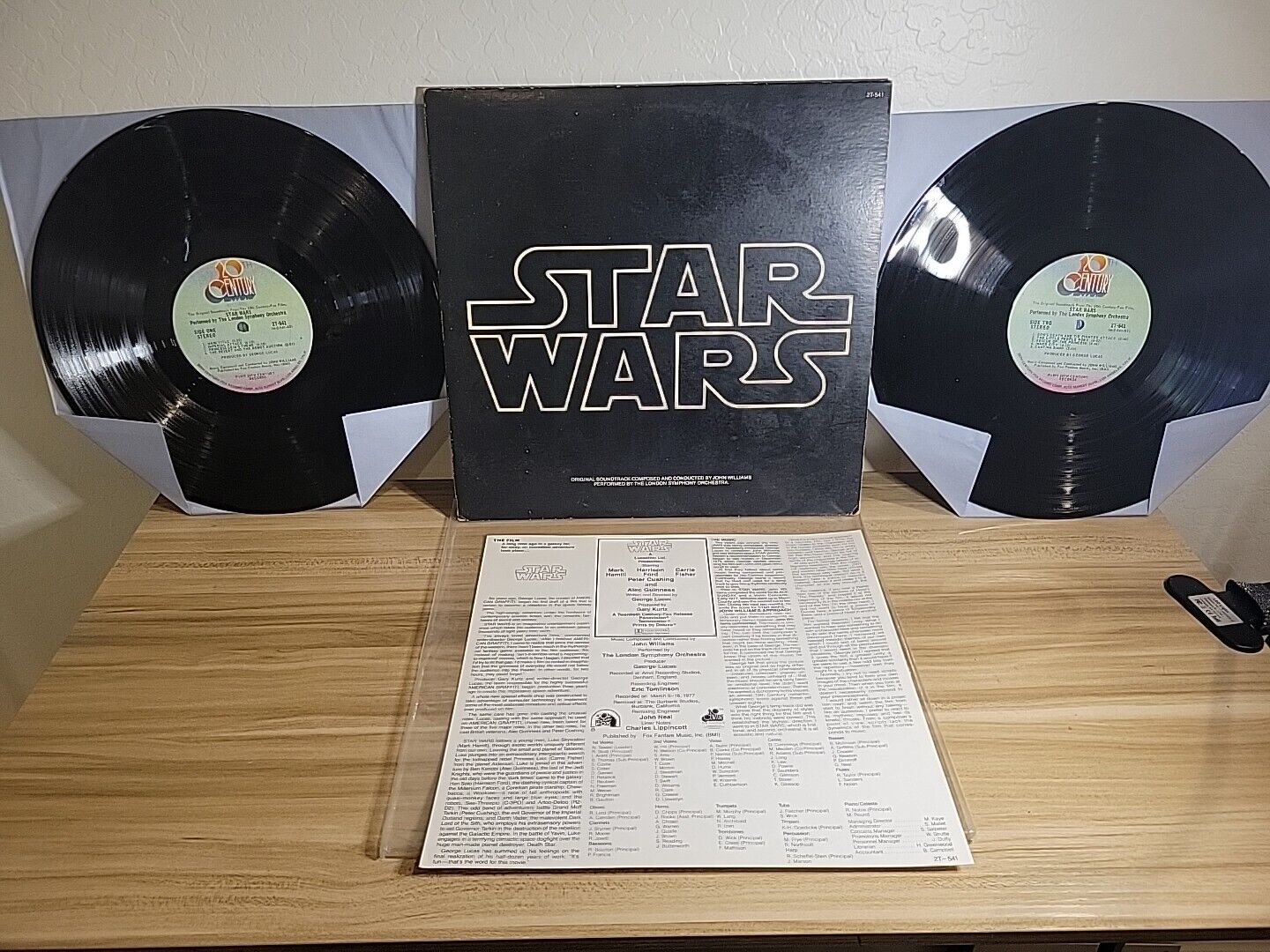 Vintage Star Wars Original Soundtrack Double Vinyl LP 1977 With Insert
