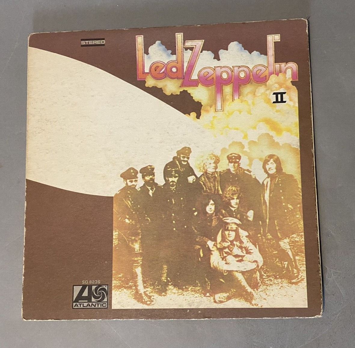 Led Zeppelin II 2 Vintage Vinyl Record