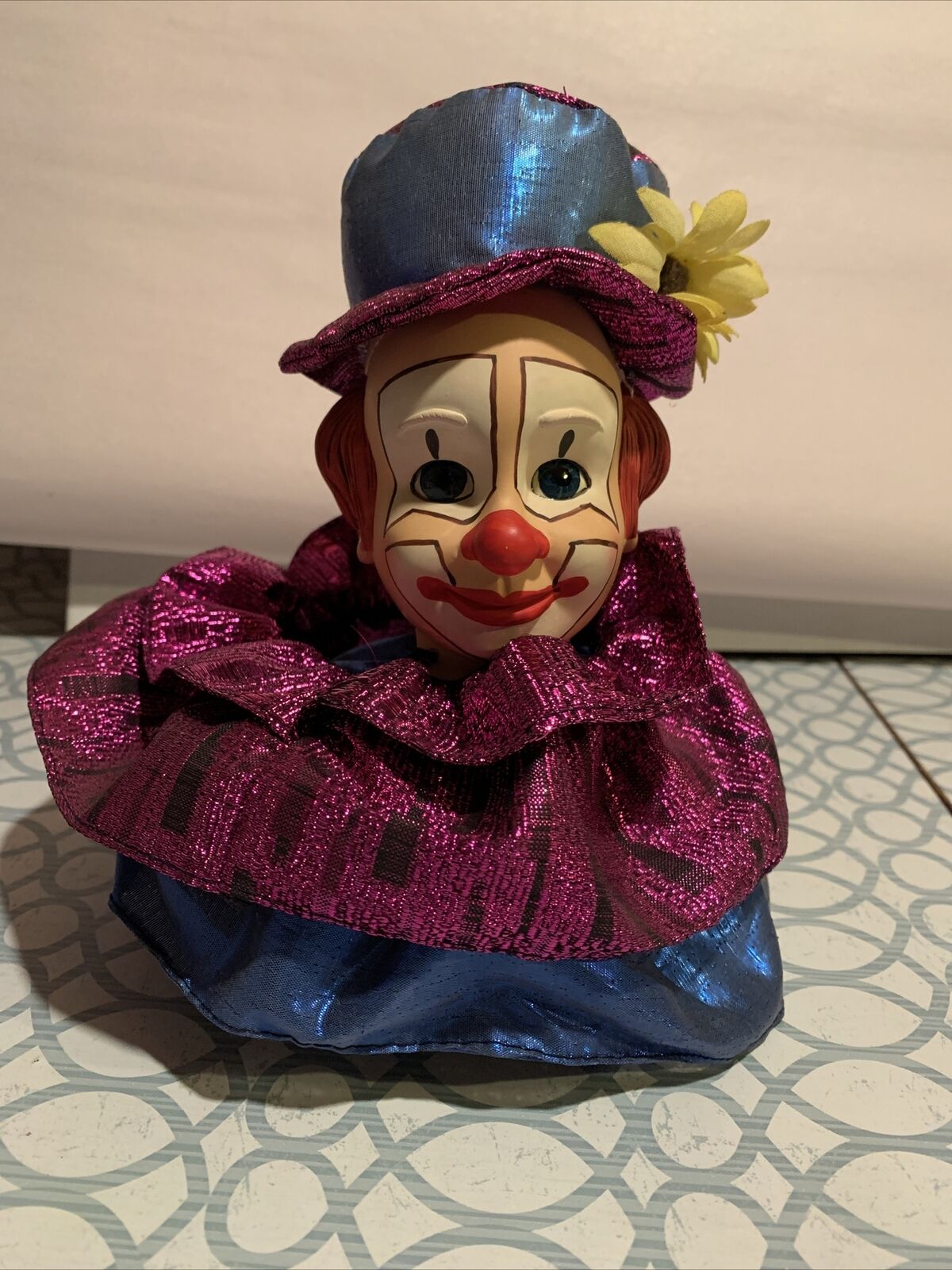 Brinn’s Vintage Musical Clown Head 1988