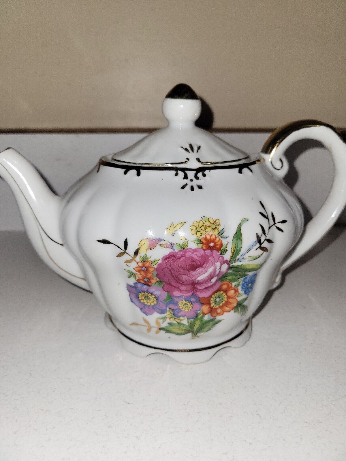Vintage Floral Music Tea Pot