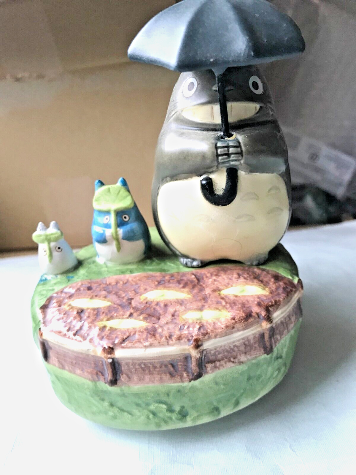 Studio Ghibli My Neighbor Totoro music box ceramic vintage. from Japan