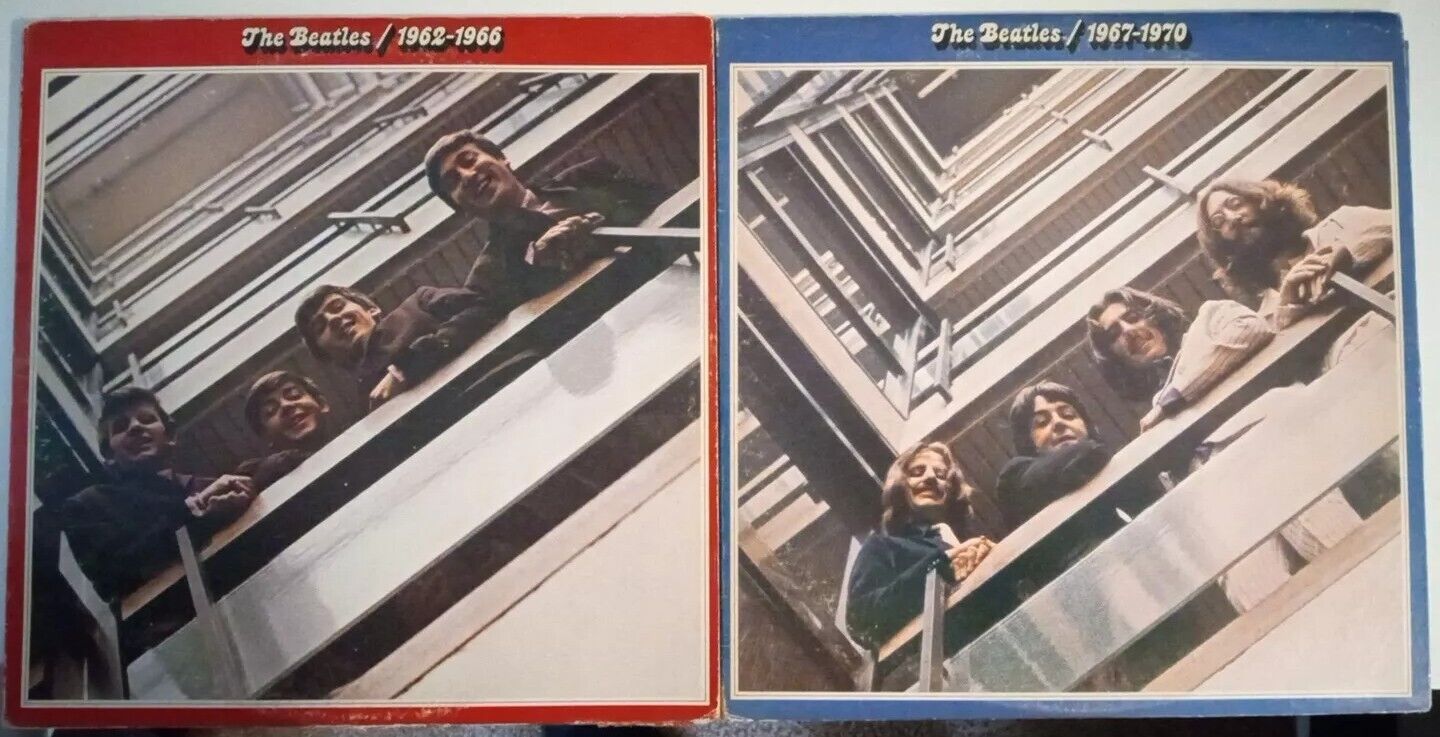 Vintage the beatles red and blue vinyl 1973
