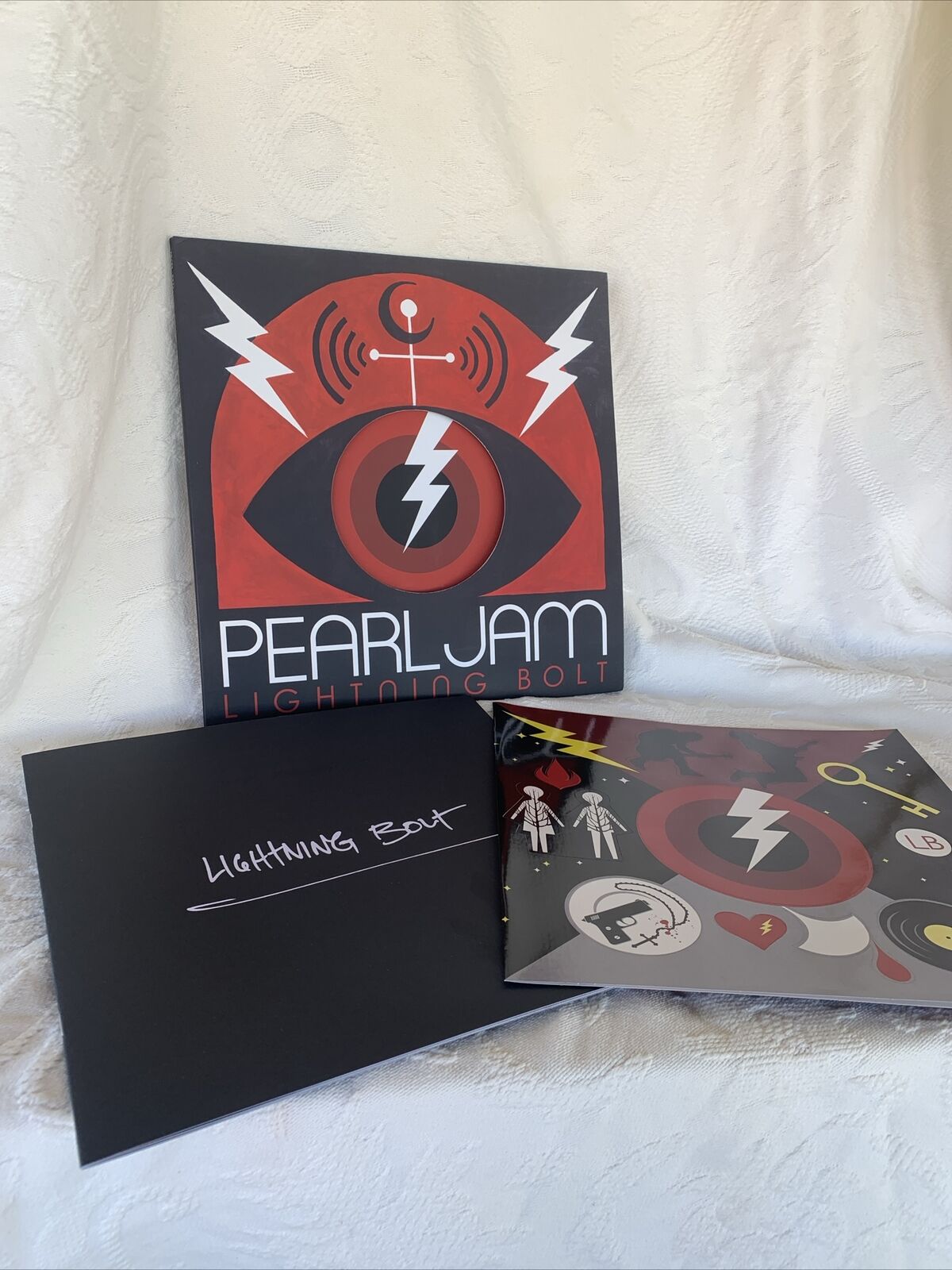 PEARL JAM Lightning Bolt LP Unplayed + Repress LP (Die Cut Sleeve + Stickers)